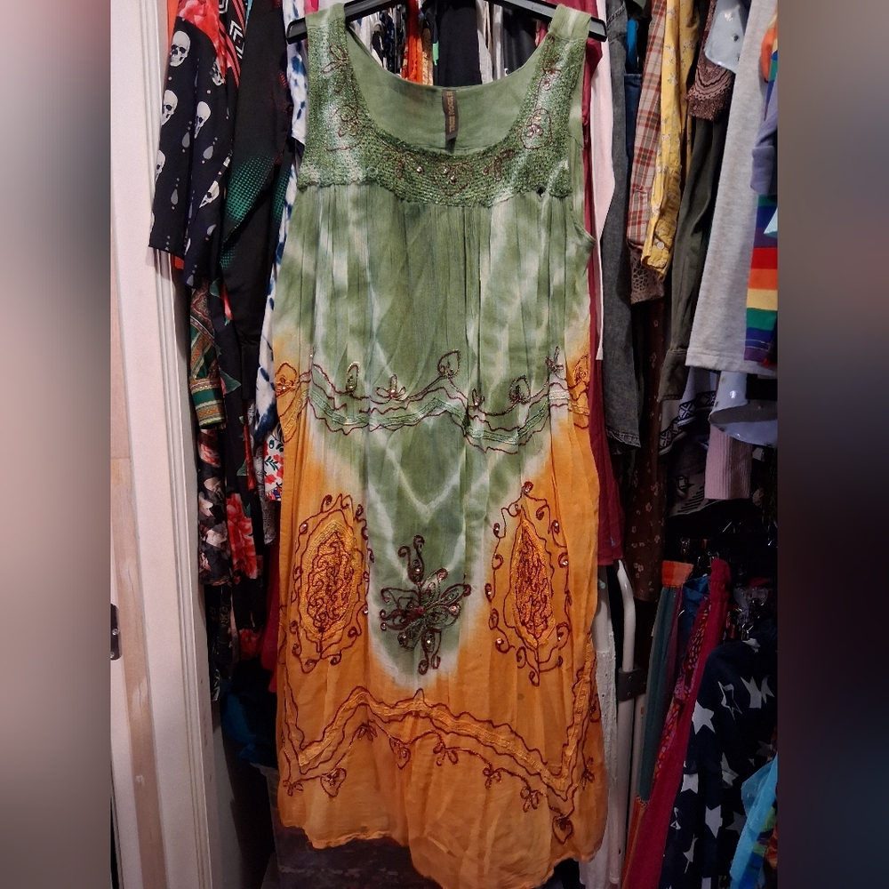 TRUE ROCK Green and Orange Dress